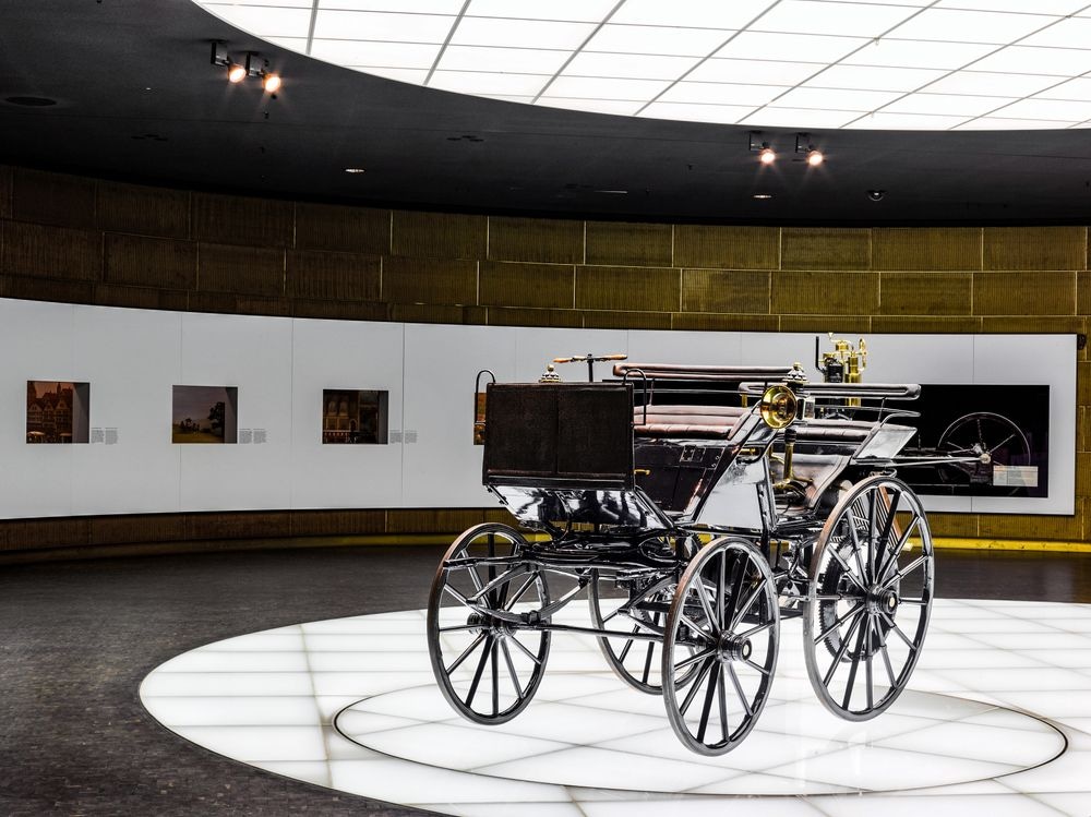 Daimlerov motorový koč