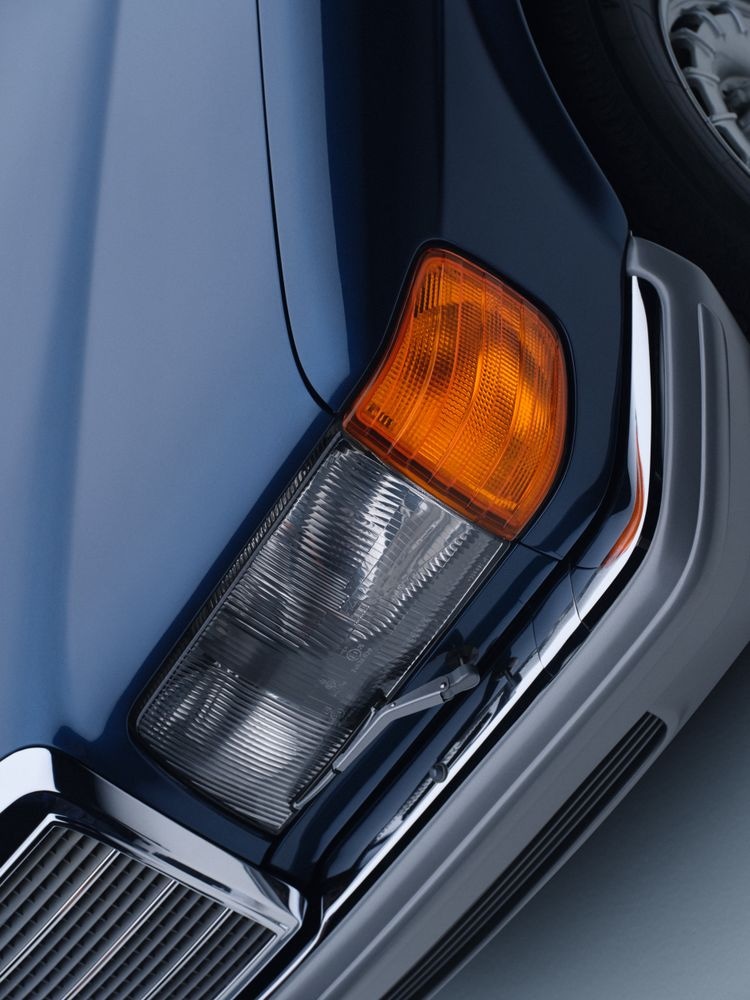 Mercedes-Benz 500 SEL z roku 1982 (séria 126, obdobie výroby 1979 až 1992).