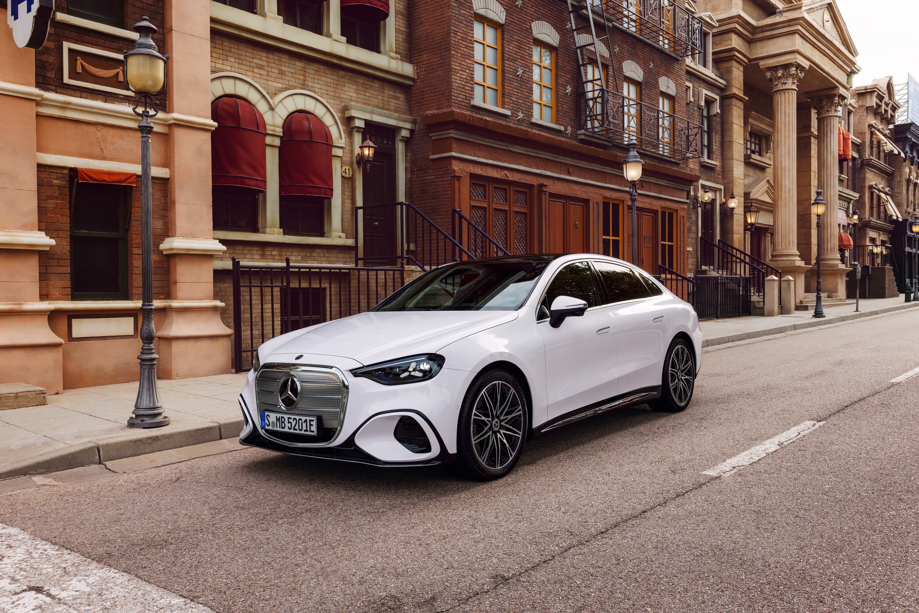 Mercedes logo